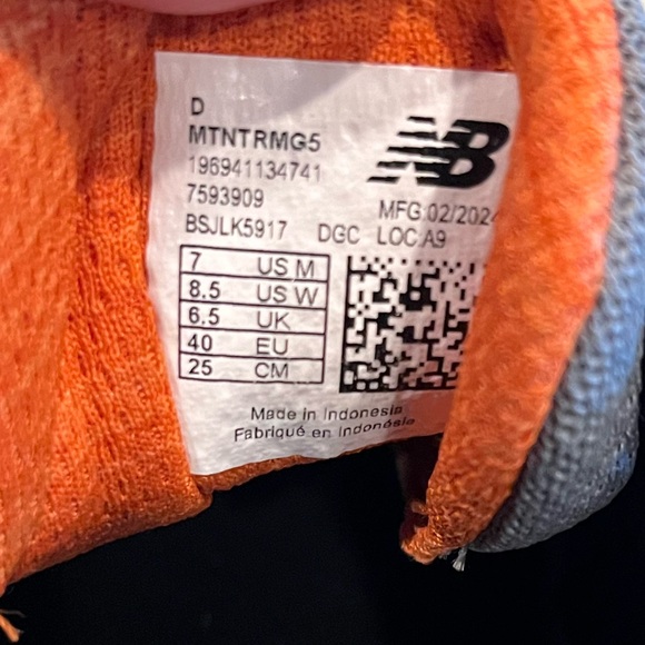 New balance men’s trail running shoes excellent condition like new size 7 - Picture 5 of 6